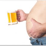 お酒で太る理由は？ビール腹に悩むのはやっぱりおつまみが原因？